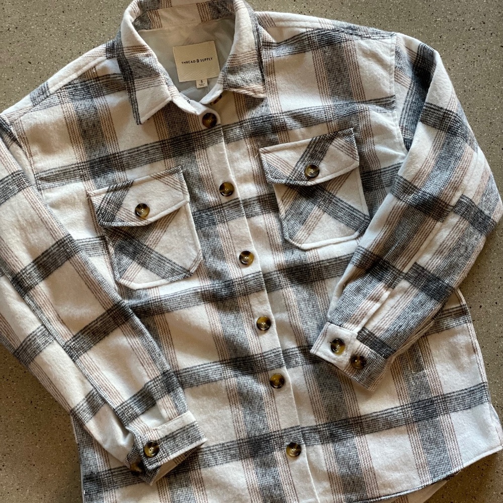 NWT Thread & Supply Women's Brown Ivory Plaid Shirt Jacket Size Small